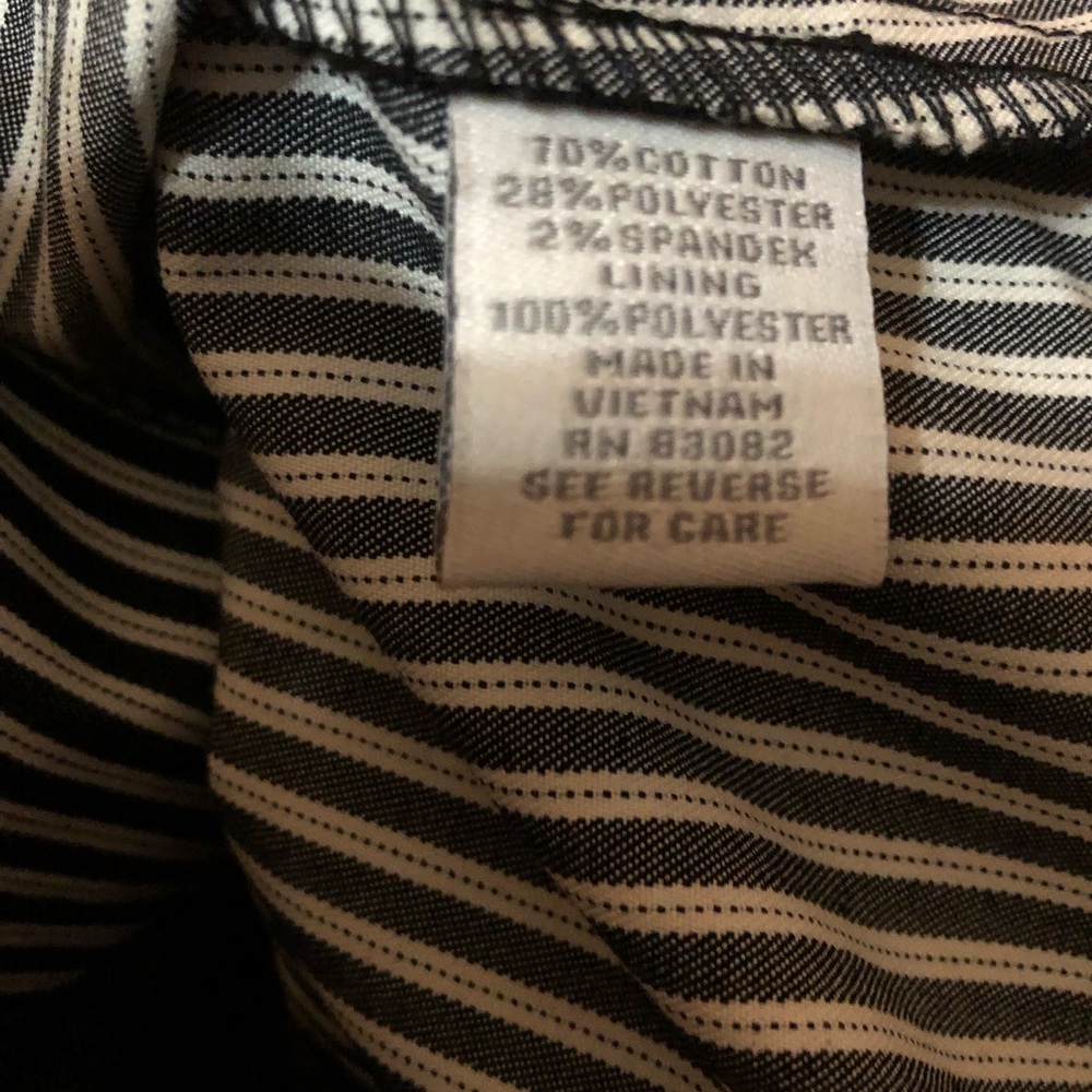 Dress Barn Black & White Pinstripe Blazer - Med - Picture 4 of 5